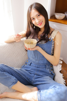 德井唯